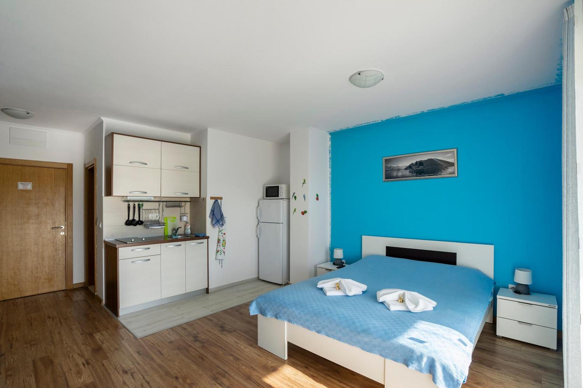 Apartments Viktoria Tivat Dış mekan fotoğraf