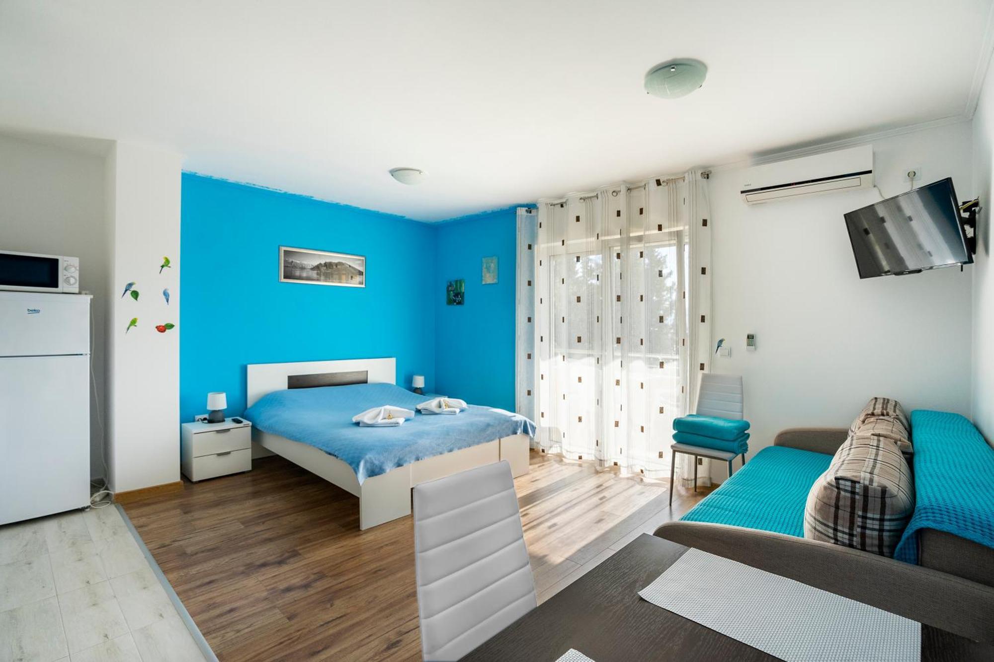 Apartments Viktoria Tivat Dış mekan fotoğraf
