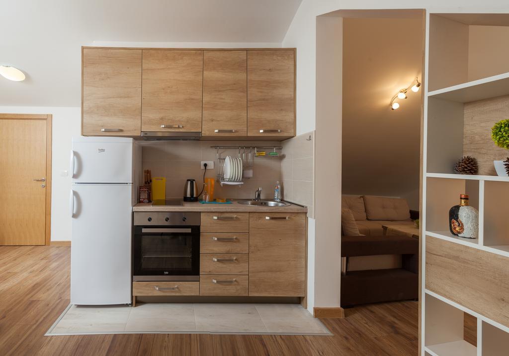 Apartments Viktoria Tivat Dış mekan fotoğraf