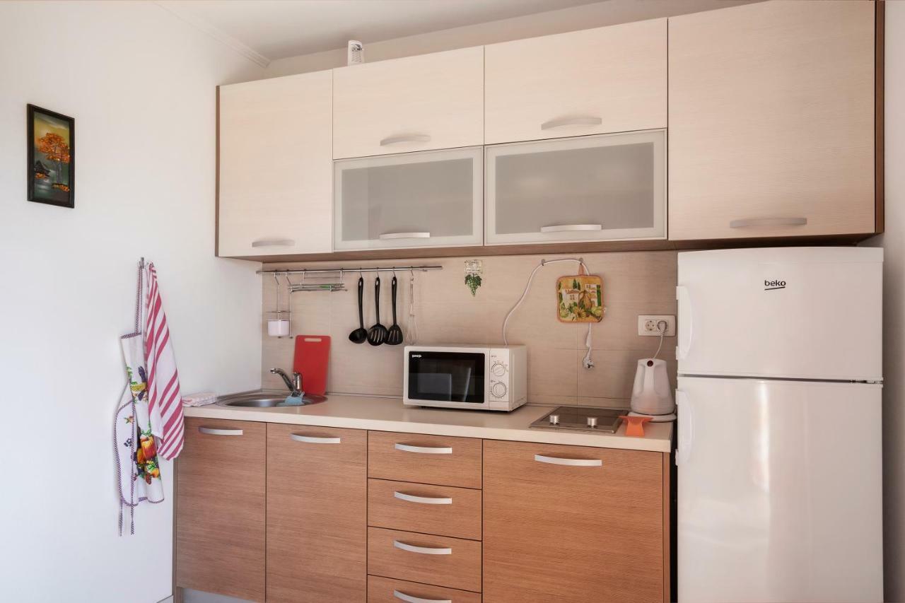 Apartments Viktoria Tivat Dış mekan fotoğraf